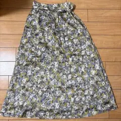 NATURAL BEAUTY BASIC フラワープリント ロングスカート S