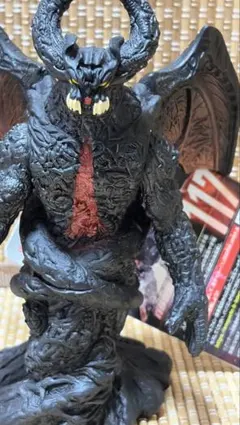 バンダイ ウルトラ怪獣 べヴュドラ タグ付　未使用品　新品 レア品　希少品　絶版のサムネイル