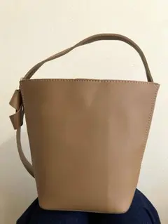 nugu　ヌグ　レディース　ハンドバッグ