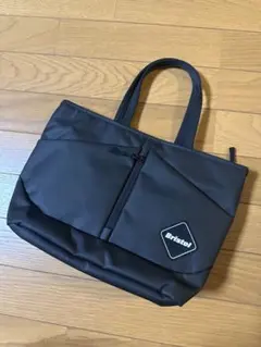 Item thumbnail for item 9f1a6810-3d89-40a2-95bd-d2367bd77a85