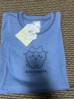 ハチワレ　刺繍Tシャツ　サイズM