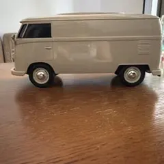 WELLY 1972ワーゲンバス TYPE2 2台セット - メルカリ