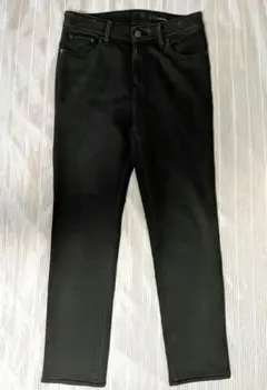 ブラック パンツ バックポケット付き