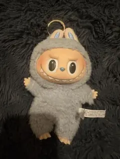 POP MART THE MONSTERS ラブブ ぬいぐるみ グレー