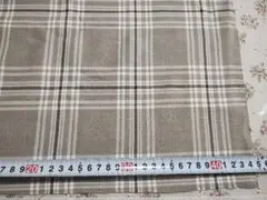 WOOL100%？　チェック柄生地巾153cm 長さ182cmから102cm
