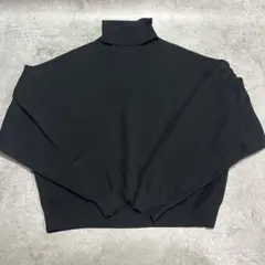 ZARA タートルネック クロップドセーター