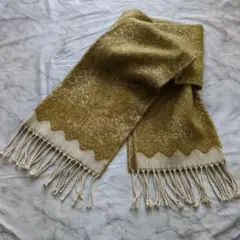 ロングマフラー