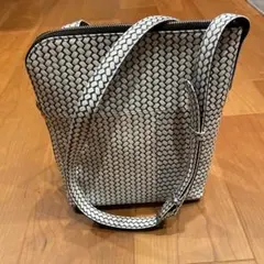 HIROKO HAYASHIショルダーバッグのサムネイル