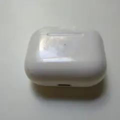 AirPods 充電ケースのみ A2566