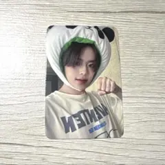 Item thumbnail for item 69e974f5-be4e-4857-8cc3-3b08bee4aa9e