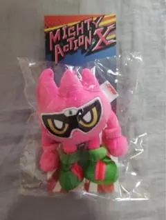 仮面ライダー　エグゼイド　マイティ　ゲンム　マスコット　ぬいぐるみ　2点セット Amazon.co.jp: エグゼイド マイティ ぬいぐるみ 公式 限定品