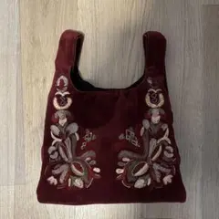 Item thumbnail for item 42a82768-8e8f-4682-91ee-e7904f3bdcc4