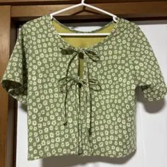 花柄 緑色 クロップドシャツ 半袖