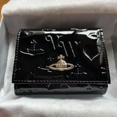 Vivienne Westwood がま口 三つ折り財布 ブラック エナメル - メルカリ