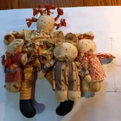 布製人形とウサギのぬいぐるみセット