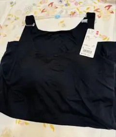 新品未使用タグ付UNIQLO ブラトップ Lサイズ ブラック