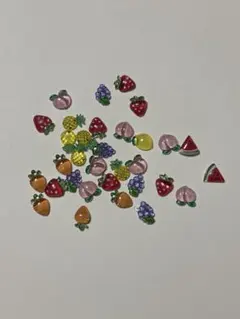 フルーツ型ネイルパーツ 32個入り