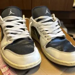 Air Jordan スニーカー ホワイト/ブラック/グレー