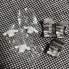 サンリオキャラクターズ　めがねっこちゃんフィギュア　シナモロール　シナモン