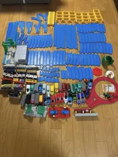 プラレール　まとめ売り　電車　レール　線路　トンネル　踏切　橋脚