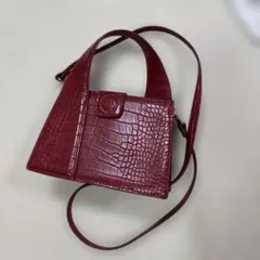 ZARA バーガンディ クロコダイル風ショルダーバッグ