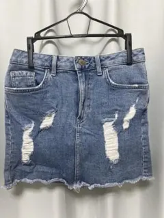 Forever21 ダメージ加工 デニムミニスカート64㎝のサムネイル