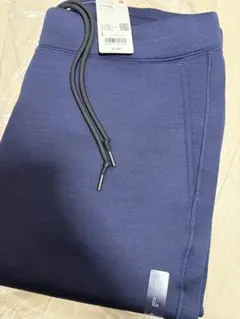 UNIQLOネイビー ウルトラストレッチドライスウェットパンツ新品未使用