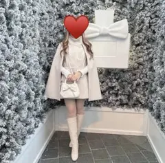 ホワイト ケープスタイル ロングコート grl