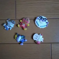 アンパンマン マグネット5個セット - メルカリ