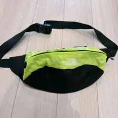 THE NORTH FACE ボディバッグ ライムグリーン/ブラック