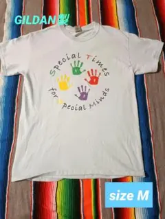 古着 Tシャツ　GILDAN製　手形ロゴ