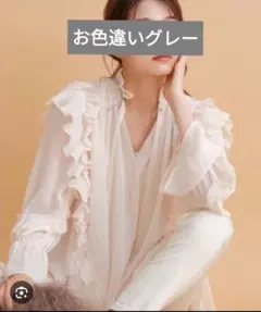 Rirandture 楊柳プリーツブラウス サイズ1のサムネイル