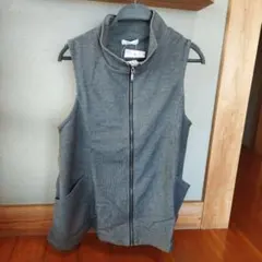 【未使用】グレー ノースリーブ ベスト　Ｌ