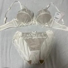 ガールズバイピーチジョン　C65/Sサイズのサムネイル