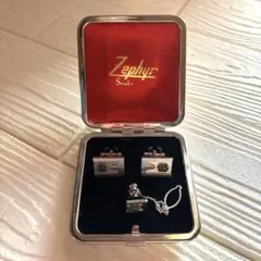 カフリンクス & タイバー セット