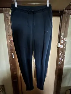 こ*ゃ様 NIKE テックフリース ジョガーパンツ Mサイズ