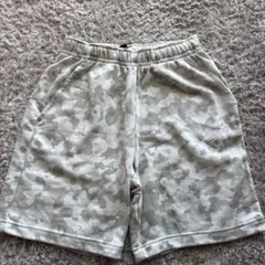 Nike カモフラージュショートパンツ　ホワイト/グレー