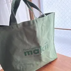 Item thumbnail for item 9914c459-e23e-46ba-a437-2bcfd46e127c