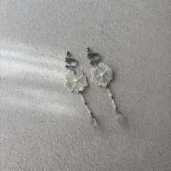 ハンドメイド レース編みフラワーイヤリング