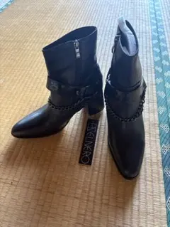 Item thumbnail for item 9e320536-24fc-4aed-abac-c22d5f17233f