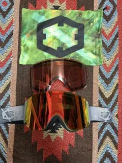 Item thumbnail for item 59d0d296-e7c2-4642-825e-f91c55eb0bfb