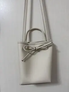 【未使用/FRAY I.D 】リボン付きホワイトショルダーバッグ