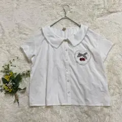 Secret Honeyサイズ2 さくらんぼ刺繍 半袖ブラウス襟大きめ可愛いのサムネイル