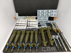 1/32 ミサイルセット デカール付き F15 F4のサムネイル