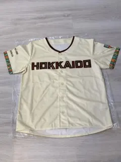 新品未使用　未着用　 北海道日本ハムファイターズ 限定　ユニフォームのサムネイル