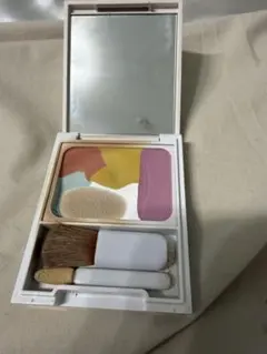 【使用済】POLA diem couleur カラーブレンドコンシーラーのサムネイル