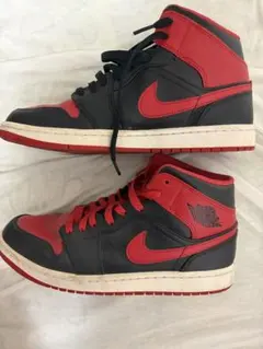 Nike Air Jordan 1 Mid “Bred” Red/Black