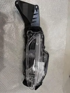 ヤリスクロス　デイライト右のサムネイル