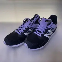 New Balance HANZO ブラック/パープル　21.0 スニーカー