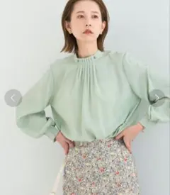 URBAN RESEARCH ROSSO ハイネックボリュームスリーブブラウス